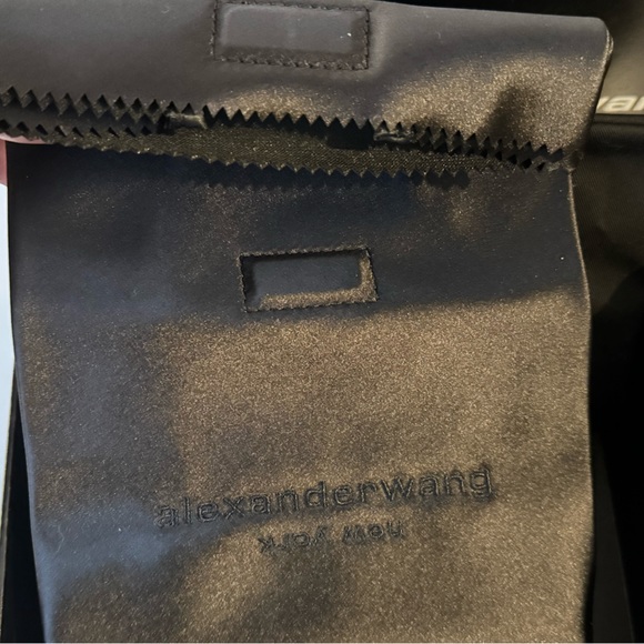 ALEXANDER WANG
Satin Lunch bag in black - Picture 3 of 7